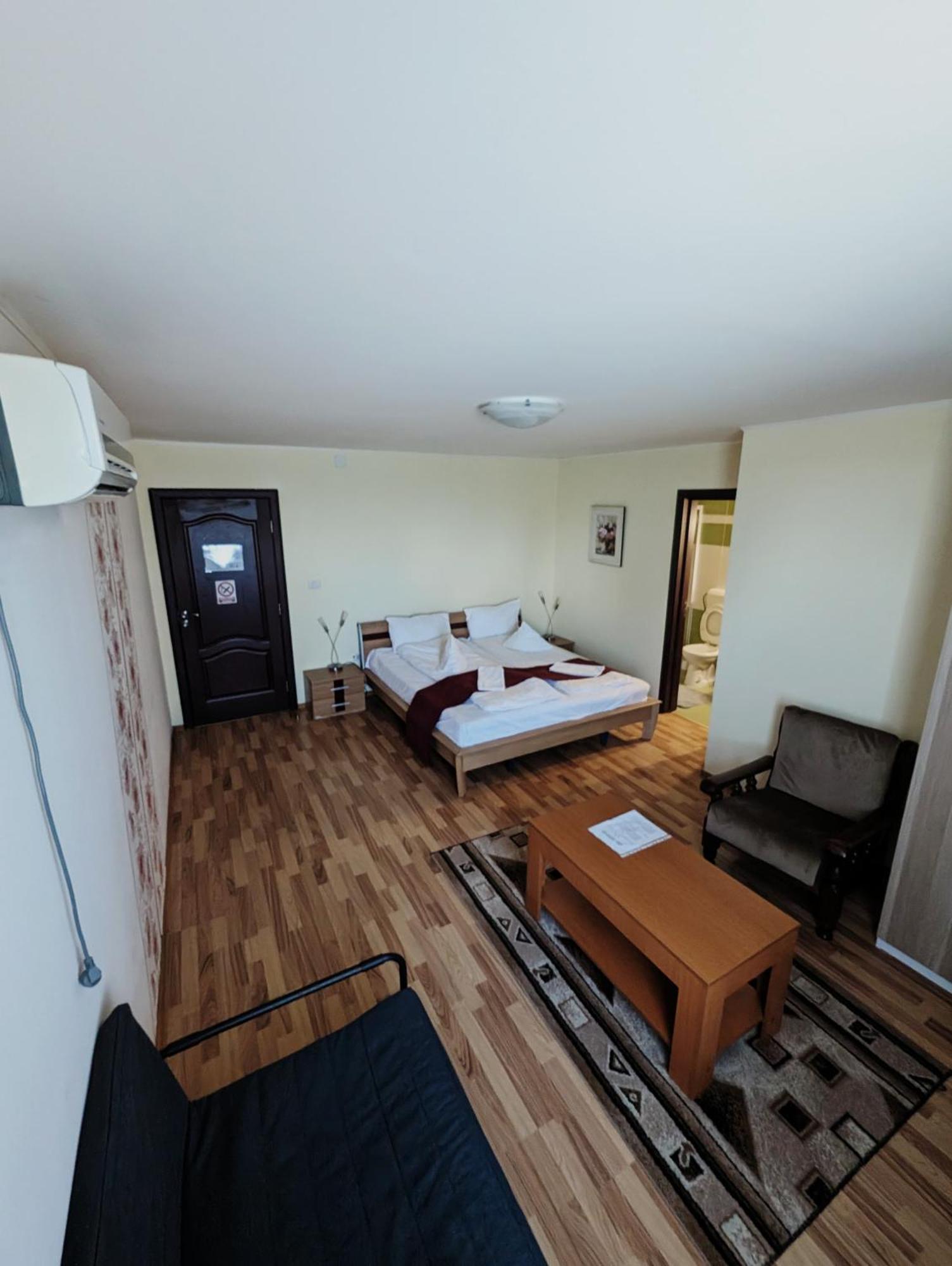 Deltei Motel 3*