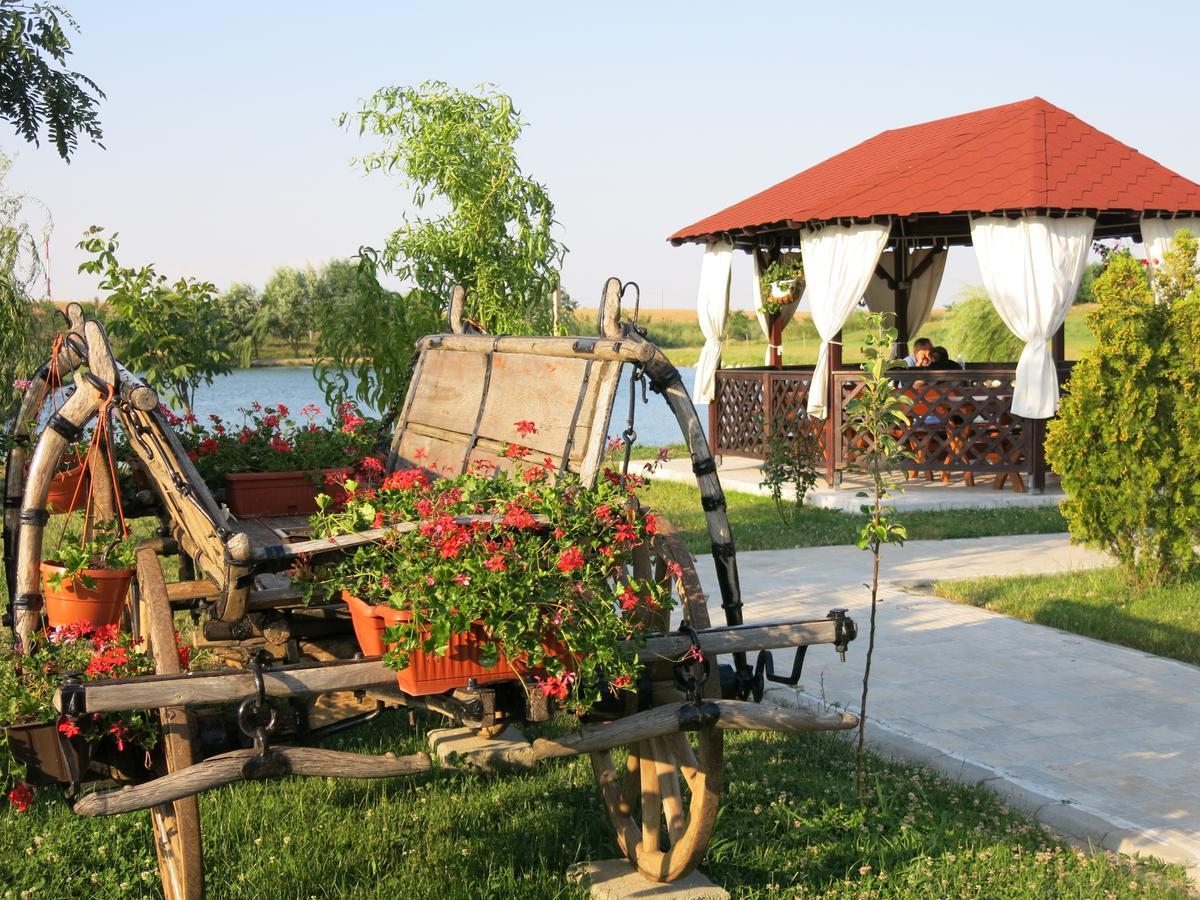 Deltei Motel